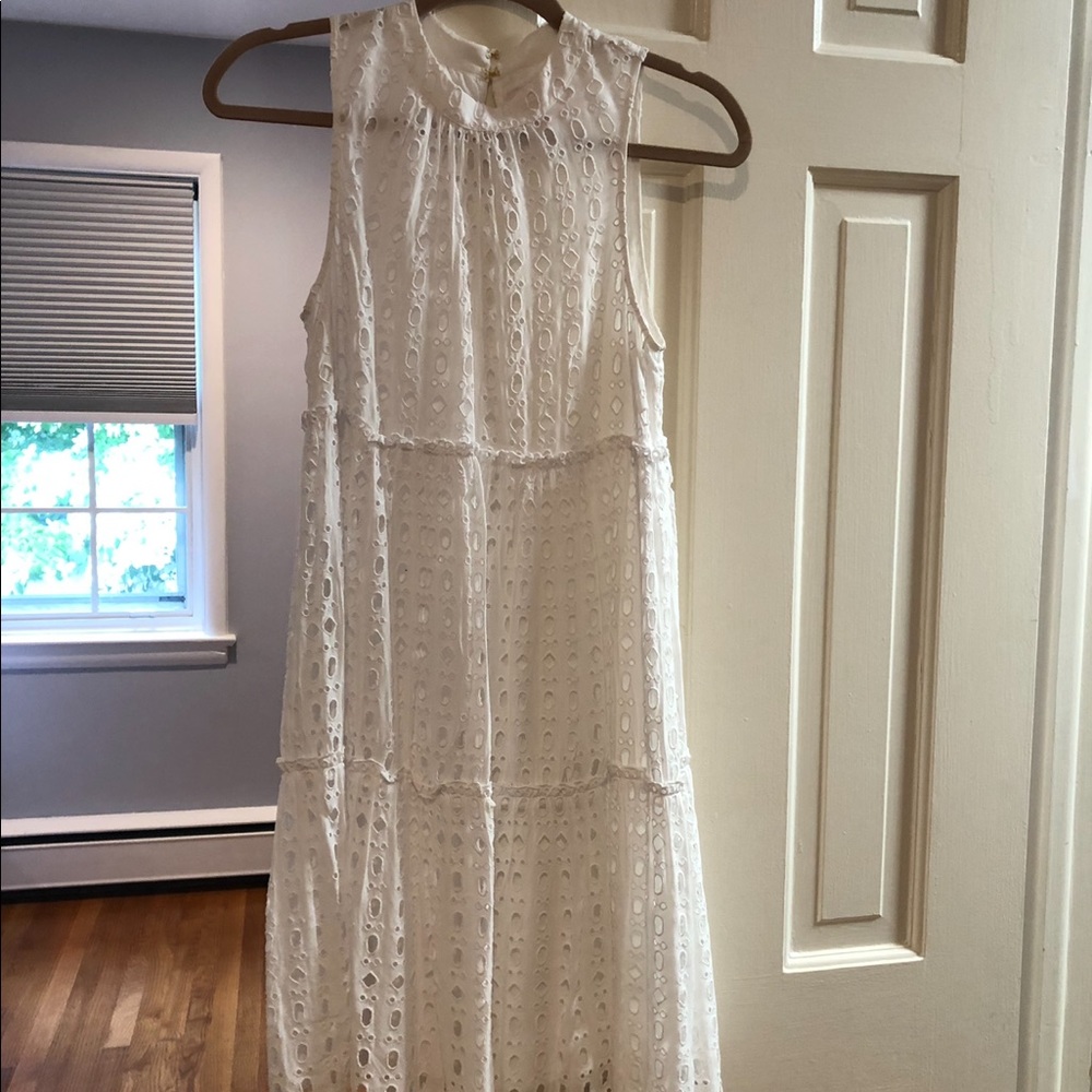 White Lilly Pulitzer eyelet dress - Picture 7 of 7